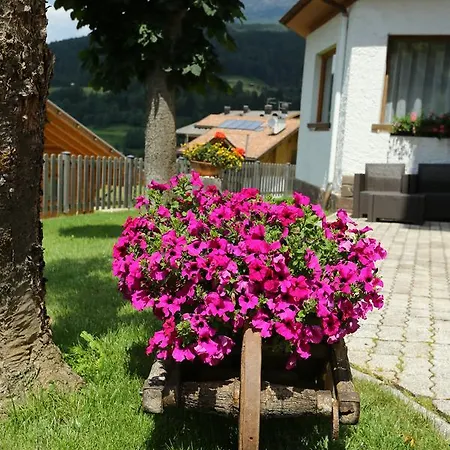 Garni Miravalle Guest house Moena