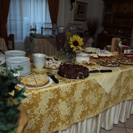 Guest house Garni Miravalle 3*