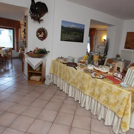 Guest house Garni Miravalle 3*