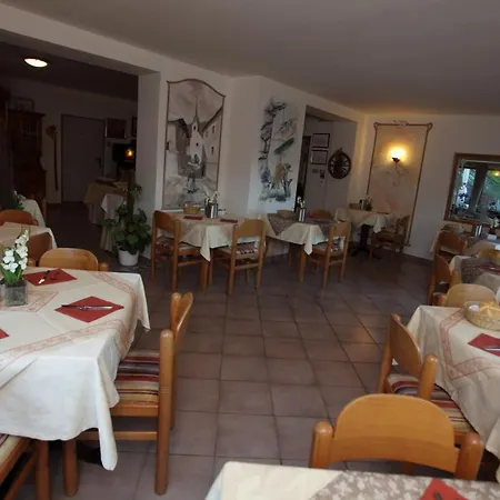 Penzion Garni Miravalle 3*