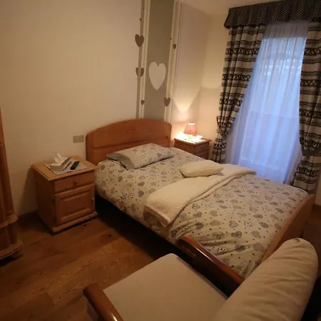 Guest house Garni Miravalle 3*
